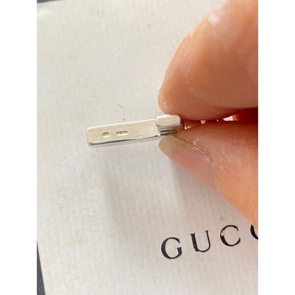 Authentic Gucci Sterling Silver Cross Pendant Necklace 18" - Picture 7 of 8